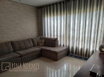 Casa · 215m² · 3 Quartos · 2 Vagas · Sobrado á venda 3 dormitorios sendo 1 suite no Bairro Ceramica, São Caetano do Sul/SP