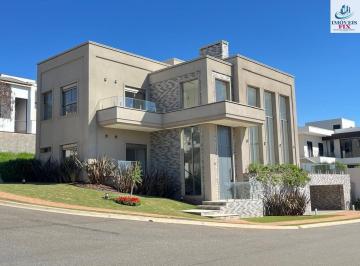 Casa · 450m² · 4 Quartos · 3 Vagas · Casa em Condomínio de alto padrão em Jundiai !!!