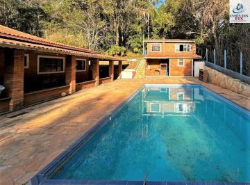 Rural · 2877m² · 4 Quartos · 2 Vagas · Chácara á venda em Jarinu - 2 casas e terreno grande !!!