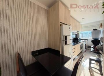 Apartamento · 42m² · 2 Quartos · 1 Vaga · Apartamento no bairro Rio Caveiras - Biguaçu