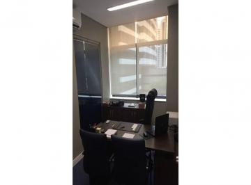 Comercial Venda R$ 800.000 · Conjunto Comercial com 100m² em Cidade Monções.
