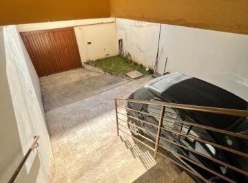 casa-com-3-quartos-em-ibirite-mg-no-bairro-eldorado-parque-durval-de-barros-imovel435115-img6a3be4d25067e.jpg · Casa com 3 quartos à venda em Ibirité, no bairro Eldorado (Parque Durval De Barros)