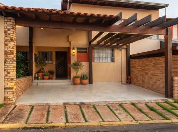 Casa · 160m² · 3 Quartos · 2 Vagas · Condomínio Residencial Jardins - jardim bom clima - Casa à venda no bairro Jardim Bom Clima - Cuiabá