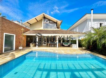 Foto · Casa reformada com piscina e área gourmet no Jardim Acapulco, Guarujá