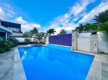 Foto · Casa reformada com piscina e área gourmet no Jardim Acapulco, Guarujá