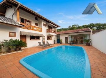Casa · 422m² · 5 Quartos · 5 Vagas · Casa de excelente padrão com piscina, energia solar e arquitetura imponente na Escola Agrícola