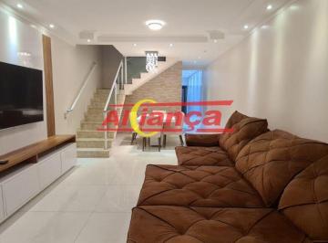 Casa · 200m² · 3 Quartos · 4 Vagas · Casa semi mobiliada 200m², com 4 quartos para locação no Jardim Vila Galvão.