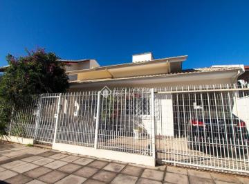 Casa · 288m² · 6 Quartos · 2 Vagas · Casa à venda, 6quartos, 2 suítes, 2 vagas no Itacorubi em Florianópolis-SC.