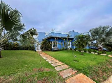 Casa · 220m² · 4 Quartos · 2 Vagas · Casa a venda, 4 Suítes, Piscina Aquecida | Ninho Verde II – Pardinho/SP