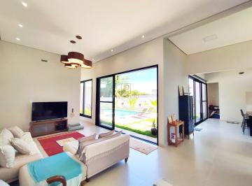 Casa · 194m² · 3 Quartos · 3 Vagas · Casa à Venda no Ninho Verde II | 3 Suítes | Piscina, Área Gourmet | Pardinho/SP