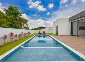 Casa · 197m² · 3 Quartos · 4 Vagas · Casa Térrea de Alto Padrão à Venda | Piscina | Ninho Verde II – Pardinho/SP