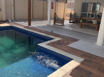 Casa · 500m² · 4 Quartos · 3 Vagas · Oportunidade - Casa em Condomínio - Condomínio Residencial Jaguary - 4 Dormitórios - 360m².