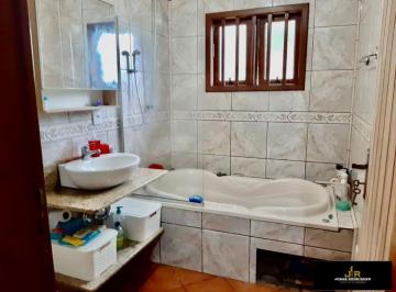 243675.jpg · Casa 6 Dormitórios á venda em Tramandaí - Bairro Centro