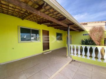 Casa · 87m² · 3 Quartos · 2 Vagas · Casa com 03 Quartos à Venda no Bairro Manoel Valinhas em Divinópolis MG.
