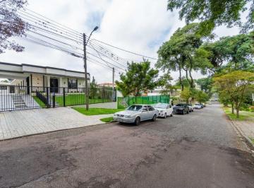 Casa · 174m² · 6 Vagas · Excelente casa comercial no bairro Agua Verde.