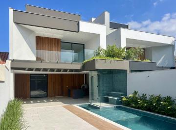 Casa · 453m² · 4 Quartos · 4 Vagas · Maravilhosa Casa Triplex contemporanea no Condominio Rio Mar na Barra da Tijuca
