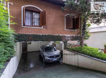img0 · Casa com 6 Quarto(s) e 5 banheiro(s) para Alugar, 240 m² por R$ 30000 / Mês