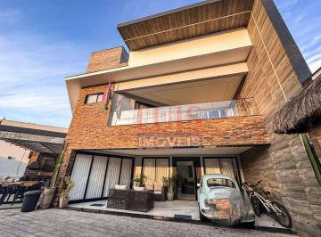 e8f158241d12ab10668d95561f463e920399cb10 · Casa com 3 dormitórios para alugar, 219 m² por R$ 19.746/mês - Camboinhas - Niterói/RJ