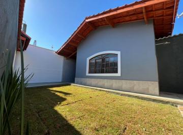 Casa de 3 quartos, Itanhaém · Casa para Venda, Itanhaém / SP, bairro Balneário Gaivota