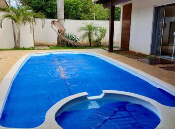Casa de 4 quartos, Lucas do Rio Verde · Casa com piscina 249m2 4 quartos à venda em Parque das Emas ll R$ 1350.000,00 estuda permuta