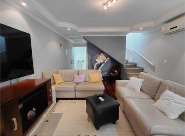 Casa de 3 quartos, São Paulo · Casa à Venda com 3 quartos 2 vagas - na Vila Ipojuca