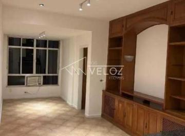 Apartamento · 70m² · 2 Quartos · 1 Vaga · Apartamento : Padrão / Residencial / Leblon