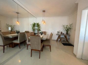 Sala de jantar · Apartamento de 75m² com 3 quartos em Capoeiras