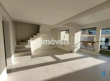 Sala · Casa geminada com entrada individual no Santa Amélia com 3 quartos e 3 banheiros
