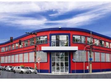 Comercial · 1800m² · 20 Vagas · Galpão no Cambuci com ótima localização.