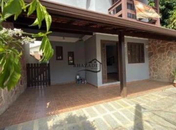 Casa · 185m² · 4 Quartos · 2 Vagas · Casa a venda em Itaipú na Região Oceânica de Niterói