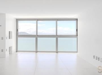 Casa · 230m² · 4 Quartos · 4 Vagas · Casa para venda em Barra Sul de 230.00m² com 4 Quartos, 4 Suites e 4 Garagens