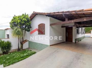Casa · 360m² · 3 Quartos · 1 Vaga · Casa em Rua Francisco Cipriano - Alvorada - Contagem/MG