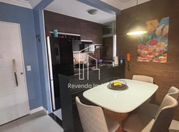 Apartamento · 58m² · 2 Quartos · 1 Vaga · Apartamento à venda em São Paulo-SP, Vila Carmosina: 2 quartos, 1 sala, 1 banheiro, 1 vaga, 58m². Ap