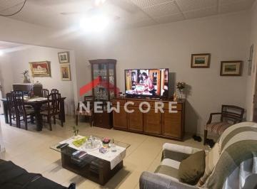 Casa · 99m² · 2 Quartos · 2 Vagas · Casa em Rua Ricardo Pinto - Aparecida - Santos/SP