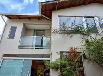 Casa · 77m² · 1 Quarto · Auxiliadora Predial aluga, apartamento com 1 dormitório, situado no Bairro Ingleses do Rio Vermelho