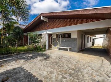 Casa de 3 quartos, Curitiba · Casa térrea com 3 quartos e 4 vagas no Bacacheri