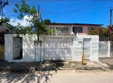 Casa · 202m² · 2 Quartos · 2 Vagas · Casa Duplex em Peixinhos | 2 Quartos, Varanda, Terraço, Frutífera, Canil.