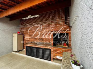 Casa · 217m² · 3 Quartos · 6 Vagas · CASA VENDA BOSQUE DA SAUDE - 3 SUÍTES