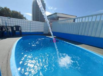 82224140703f2b1113a7ba54170625372e6f96f6 · Casa para venda no Bairro do Marapé, com Piscina