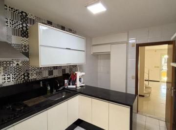 Casa de 4 quartos, Lauro de Freitas · Alugo casa em Lauro de Freitas