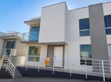 Casa · 74m² · 2 Quartos · 1 Vaga · Sobrado com 2 dormitórios e sacada para locação na Itoupavazinha – Blumenau