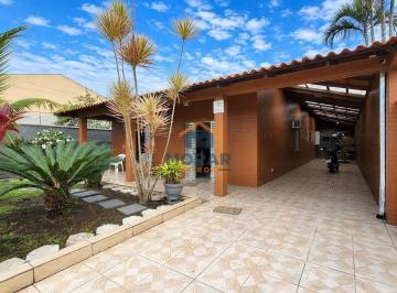 Casa · 294m² · 4 Quartos · 4 Vagas · Casa á 200m do Mar No Baln. Praia de Leste