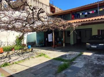 med_725c30e0993dc2d9b903bfc7bdf46587.jpeg · Casa de Vila 250m² com 6 Vagas no Jardim Umarizal, SP