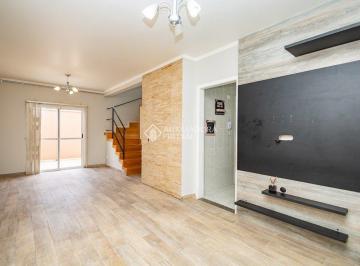 Casa · 115m² · 3 Quartos · 2 Vagas · Lindo Sobrado com 3 Quartos, ático e Terraço A uma quadra da Avenida Brasília!