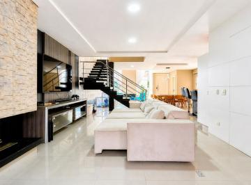Casa de 4 quartos, Curitiba · Um sonho de casa em Cond. Fechado no Santa Quitéria