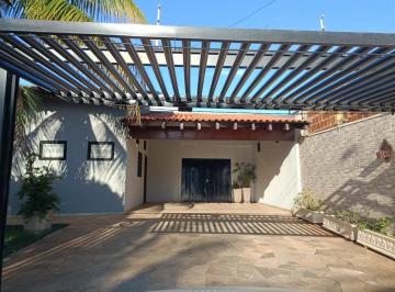 Comercial · 280m² · 1 Vaga · Casa comercial na Rua Embuaçu, 537 • 280 m²