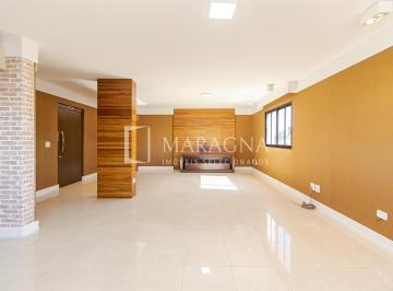 1 · O Privilégio de Morar em uma Cobertura Única no Batel