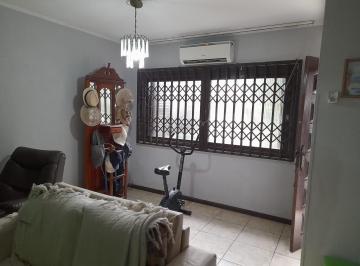 Casa · 407m² · 3 Quartos · 2 Vagas · Casa com 3 dormitórios com suite.