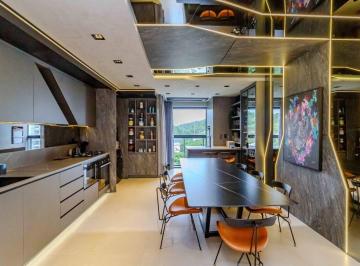 Apartamento · 65m² · 1 Quarto · 1 Vaga · Apartamento à venda na Praia Brava em Itajaí.