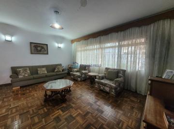 Casa · 253m² · 3 Quartos · 3 Vagas · Casa à venda na Vila Mariana próximo ao Parque Modernista.